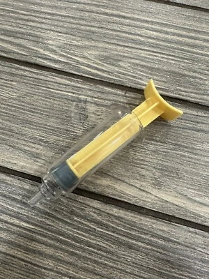 Jeringa de repuesto Battat By Target Pet Carrier gris amarillo Foto 1 de 2