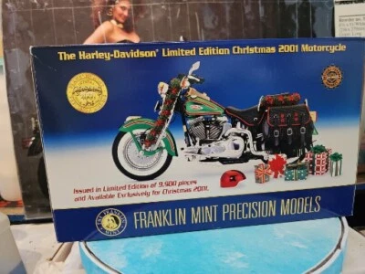 Franklin Mint 2001 CHRISTMAS HARLEY DAVIDSON  Motorcycle VERY NICE MOTORCYCLE  - Image 1 of 4