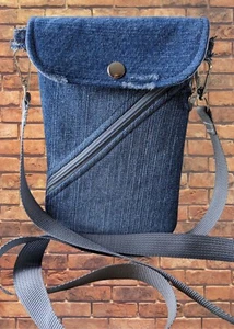 RePurposed UpCycled Denim - Crossbody Bag/Phone Bag - Padded, Pockets -Handmade - Picture 1 of 6