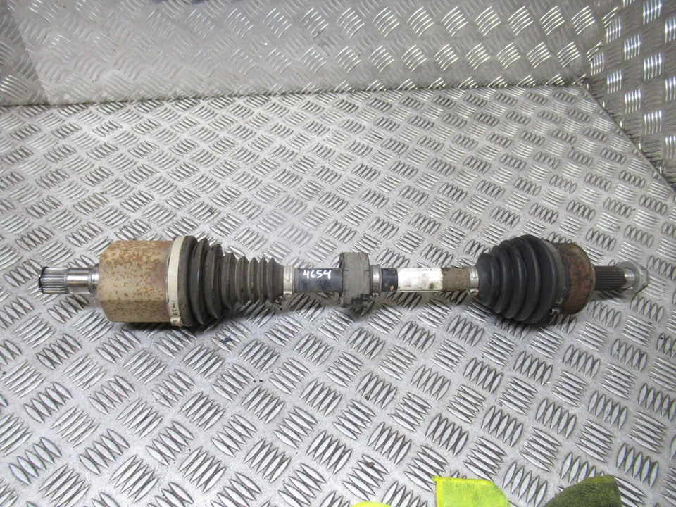 2017 HONDA HR-V RU 1.6 I-DTEC SE MANUAL MK2 HATCH FRONT LEFT DRIVESHAFT REFF4654 - Image 1 of 4