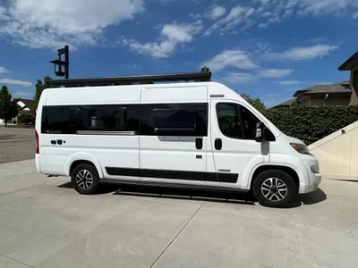 2025 Winnebago Travato 59KL 21' Class B Motorhome C25179883 - Image 1 of 4