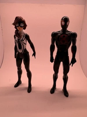 2 个漫威 12 英寸动作玩偶 - 蜘蛛女孩 Anya Corazon 和 Miles Morales   — 第 1/4 张图片