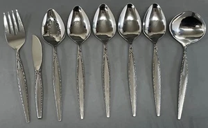 8PC ONEIDA COMMUNITY STAINLESS VENETIA HOSTESS SERVING SET FLATWARE LOT - Picture 1 of 3