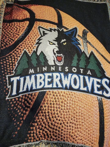 NBA Minnesota TIMBERWOLVES Woven Tapestry 48"x60" Wall Hangin Throw Blanket Used Cover