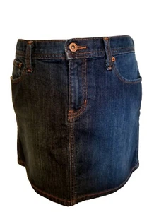 Gap Jeans Stretch/Brand/Women's/ Skirt/Size 8 /Stretch/Short/Dark wash/ - Picture 1 of 12