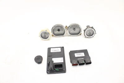 18-20 Harley Davidson Street King Road ECU/BCM And Gauge Set - Изображение 1 из 4