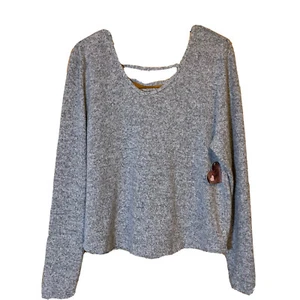 Love Charm Super Soft Women's Gray Sweater NWT Size XL - Picture 1 of 9