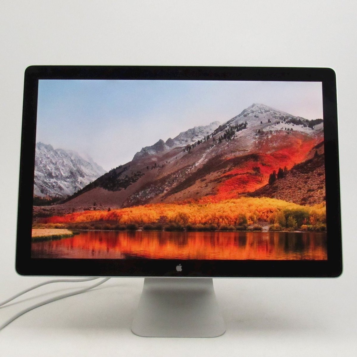 LED CINEMA DISPLAY APPLE MB382J⁄A Apple LED Cinema Display (24 LED 