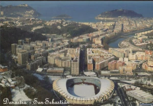 FOOTBALL   CP  STADE  ANOESTA  SAN SEBASTIEN ESPAGNE  - Picture 1 of 1