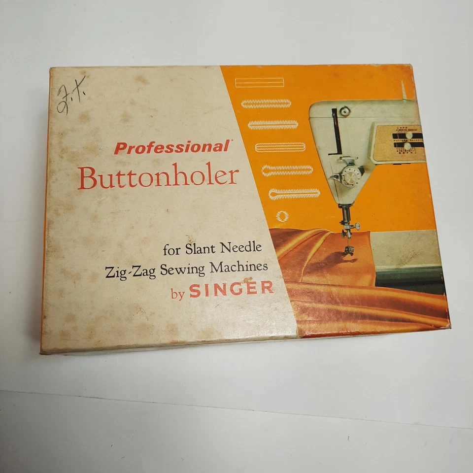 VINTAGE SINGER PROFESSIONAL BUTTONHOLER WITH MANUAL Templates #102557 - Image 1 of 4