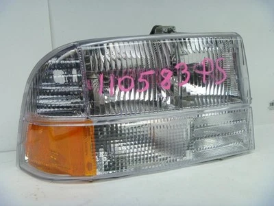Passenger Headlight GMC Canada Only Fits 98-05 BLAZER S10/JIMMY S15 412842 - Image 1 of 4