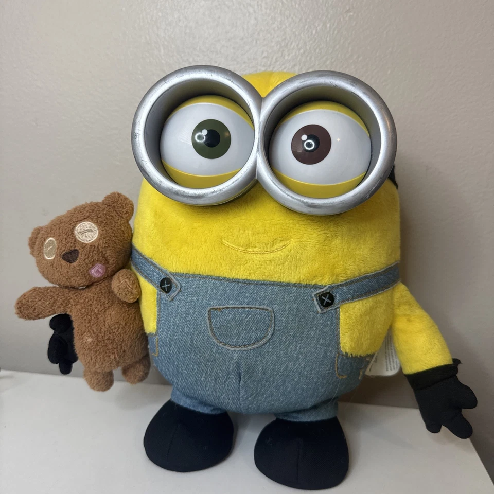Peluche Minions Blushing Talking Bob iluminado con oso de peluche Thinkway 10"" ¡Funciona! Foto 1 de 4