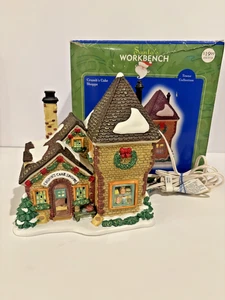 Banco de trabajo de Santa 2002 colección de toallas de Navidad Crumb's Cake Shoppe House - Imagen 1 de 12