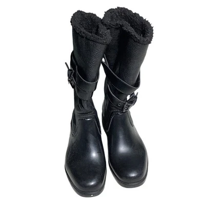 Botas de Inverno de Couro com Cinto Coach Zena Pretas Femininas 8B — Elegantes, Aconchegantes, Chiques - Imagem 1 de 4