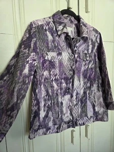 CHICO’s medium Lavender & Gray Linen Blend Metallic Snake Print jacket Trucker - Picture 1 of 8