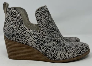 Tom's Damen Kallie Wildleder Macadamia Stiefeletten Größe 9,5 - Bild 1 von 5