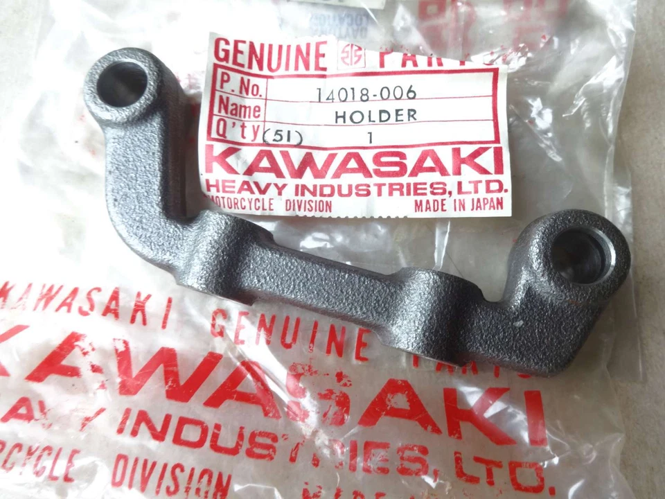 Z750 B G K M CSR 1976-1984 CAM CHAIN TENSION HOLDER KAWASAKI NOS Z750B LTD - Image 1 of 1
