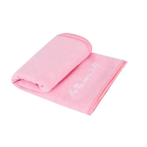 DoesThisComeInPink - Pink Microfiber Yoga Mat Towel Gym Corner Pockets Women - Picture 1 of 5