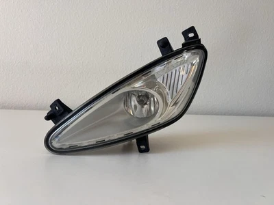 Mercedes-Benz S-Class W221 S550 Left Fog Light OEM A2218200135 2007-2009 - Image 1 of 4