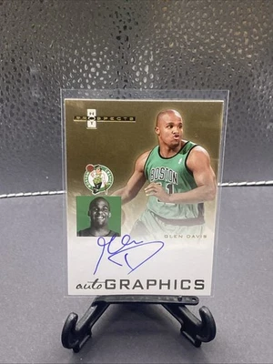 Autógrafos de novato Hot Prospects Glen Davis 2007-08 en tarjeta autógrafo automático Foto 1 de 2