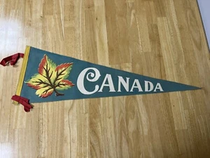Pennant vintage CANADA bandiera canadese foglia d'acero - Foto 1 di 15
