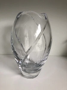 Mikasa Klarglas Cachet Vase 8,5 "hoch und 5" breit - Bild 1 von 6