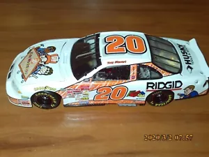 Action 1/24 2000 Tony Stewart Winston Cup #20 Kids Workshop Pontiac Grand Prix - Foto 1 di 5
