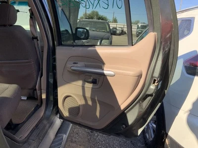 OEMEXPLORER  2001 Door Trim Panel Rear 1383702 Foto 1 de 4