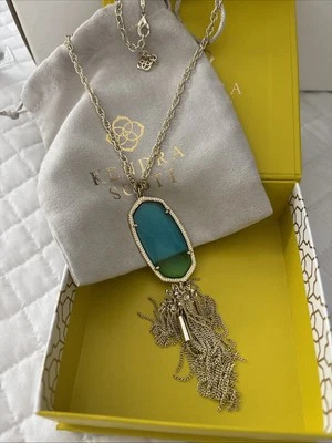 RARO Kendra Scout Místico Borla Iridiscente Dorado con Caja Bolsa Cinta Sin Etiqueta Foto 1 de 4