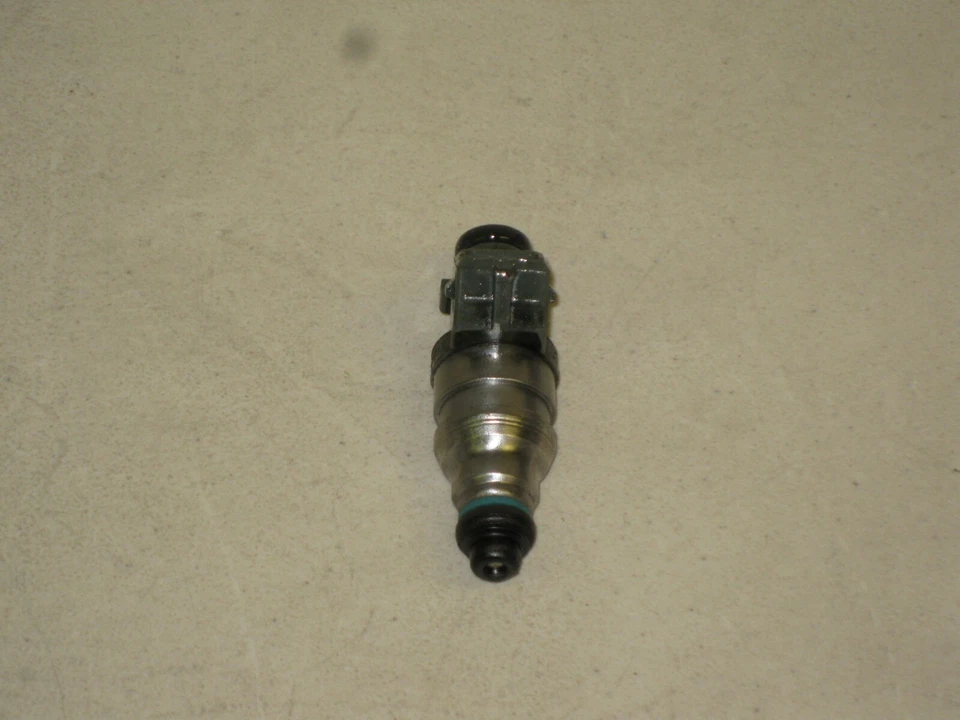 94 95 96 97 Mercedes Benz C220 C230 C280 E320 SL320 S320 3,2 L Inyector de combustible OEM Foto 1 de 1