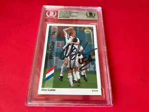 Alexi Lalas TEAM USA 1993 Oberdeckkarte signiert Auto Beckett BAS Platte - Bild 1 von 2