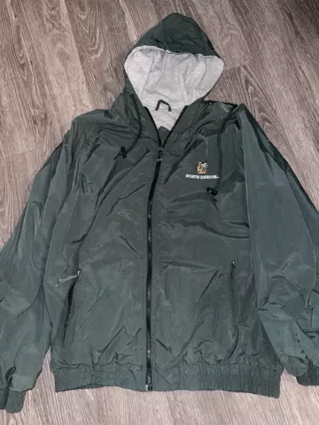 Large North Dakota Fighting Sioux lined jacket Cover