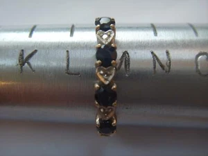 9ct YELLOW GOLD LONDON HALLMARKED 4 BLUE & 4 WHITE HALF ETERNITY RING SIZE M - Picture 1 of 1