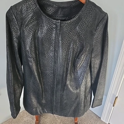 Alfani 蛇纹印花皮革夹克黑色 M 码 — 第 1/4 张图片