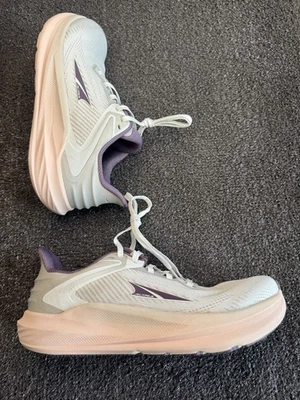 Altra Torin 8 Women’s Size 8 ‘tan’ FootShape Running Shoes AL0A85QF922 - Image 1 of 4