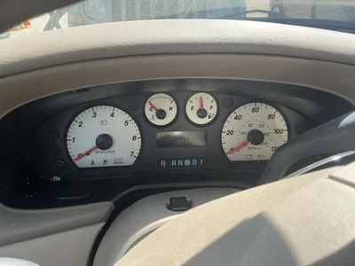 Centro de mensajes de racimo de velocímetro MPH compatible con 04-05 SABLE 859935 Foto 1 de 4