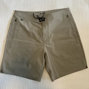 Roark Herren Layover Hybrid Trail Shorts Cargo hellbraun khaki Gr. 33 Aktiv Wandern - Bild 1 von 9