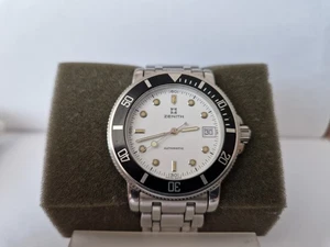 ZENITH Rainbow Automatic Diver 200 Meters - White Dial -Black Bezel  Rotating. - Picture 1 of 11