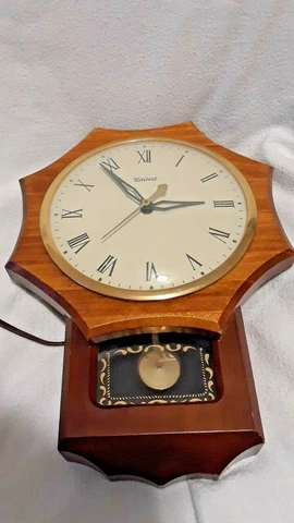 VINTAGE ELECTRIC UNITED WALL CLOCK Cover