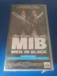 (Vhs) 'Mib, Man in black: Edizione speciale' (fuori catalogo, raro) (sealed) - Foto 1 di 4