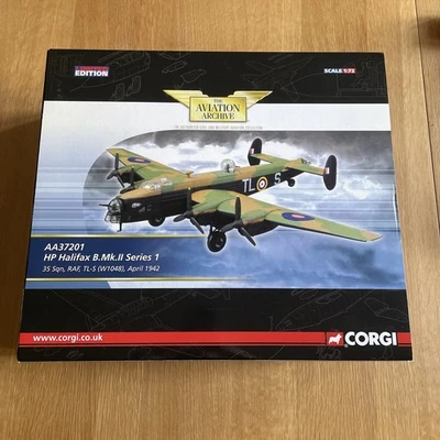 Corgi Aviation Archive Handley Page Halifax B.II W1048 35 cuadrados 1942 AA37201 Foto 1 de 4