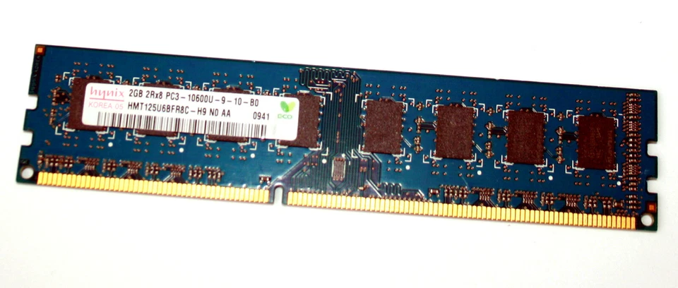 2 GB DDR3-RAM 240-pin 2Rx8 PC3-10600U non-ECC  'Hynix HMT125U6BFR8C-H9 N0 AA' - Photo 1/2