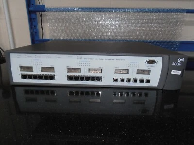 3Com® SuperStack® 3 Switch 4050 3C17708  Fitted 3C17714 module - Image 1 of 4
