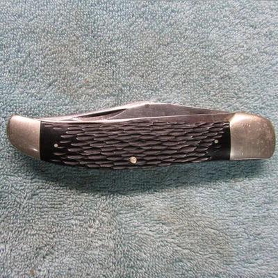 KA-BAR Olean, N.Y.  2 Blade Folding Hunter / Composite Handles - Image 1 of 4