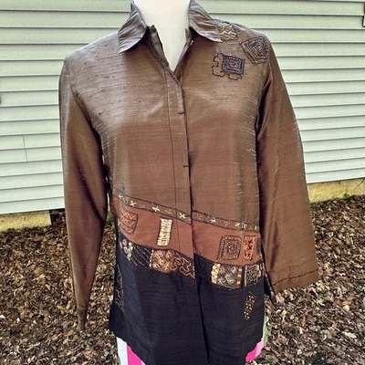 Camisa Chico's Diseño Seda Bordada Con Cuentas Abotonada Marrón Boho Talla 0 (4-6) Foto 1 de 4
