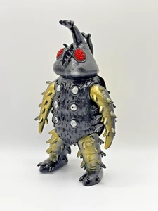 SATANBEETLE 1989 BANDAI Japan Soft Vinyl Figure Ultraman Kaiju Sofubi from Japan - Picture 1 of 16