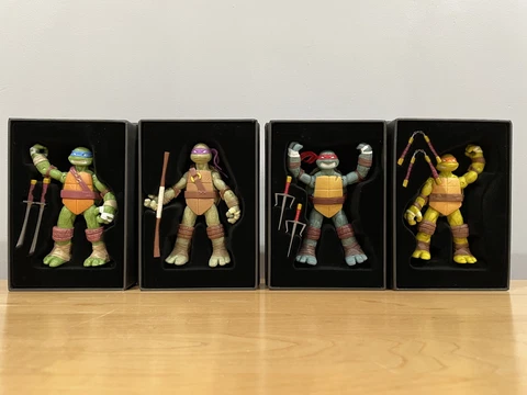 2012 Toy Fair TMNT Exclusive Action Figures From Playmates Cover