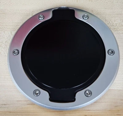 Анодированный задний медальон SHR Tru-Billet для Mustang 2005-2009 годов выпуска - Изображение 1 из 3