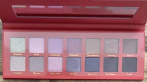 Laura Geller Casual Collection Berry & Blossom 14 Pan Eyeshadow Palette - Picture 1 of 4