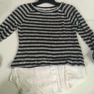 NEW Blu Pepper Black Striped Sweater Top w/ Shirt Tail Womens Small Medium Large - Imagen 1 de 9